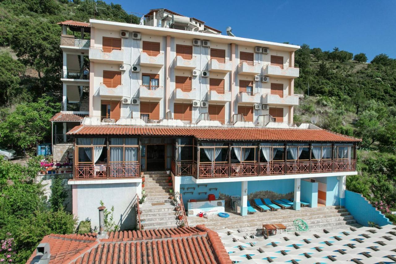 Panorama Hotel *